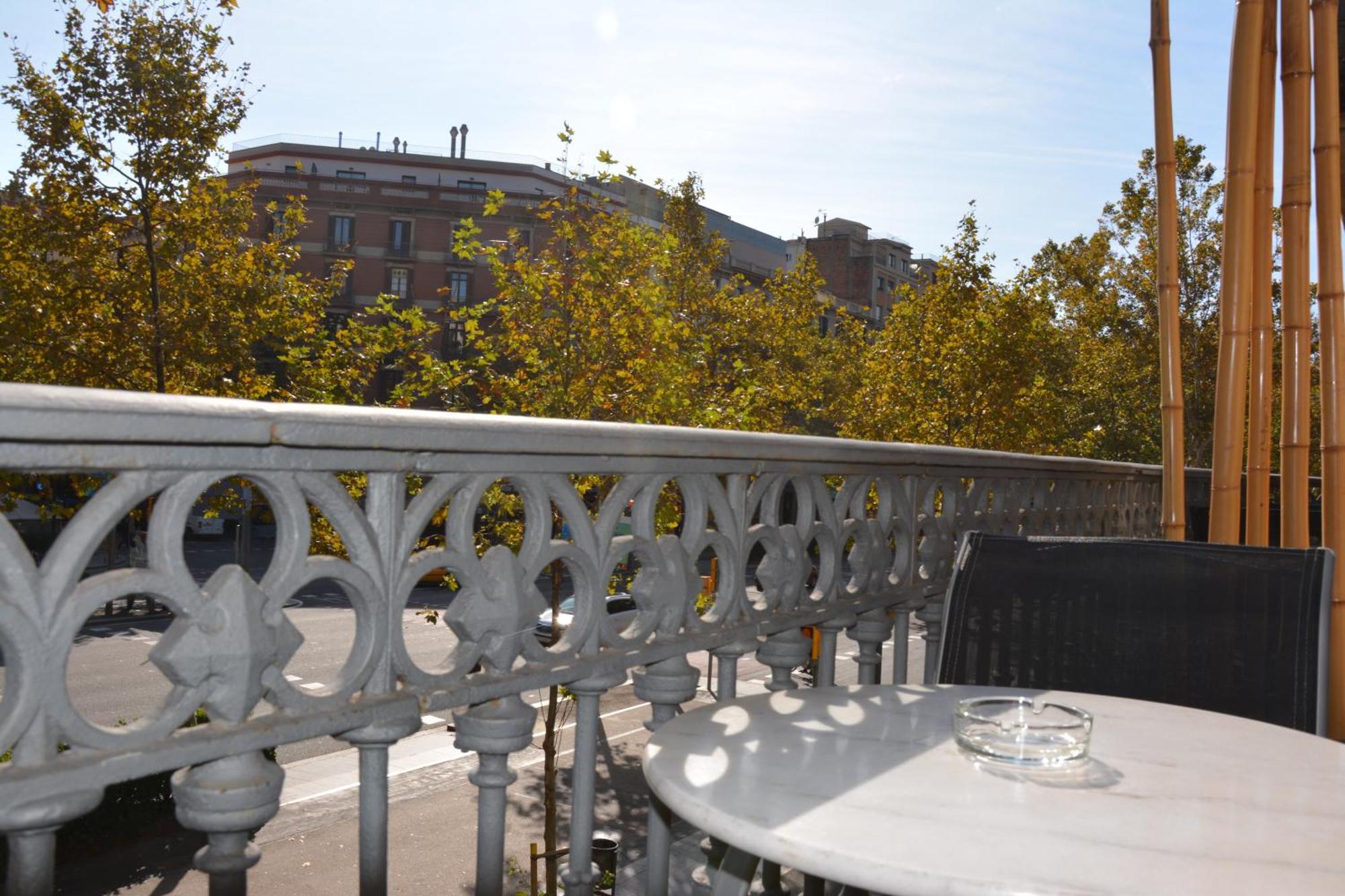 Center Gran Via Hotel Barcelona Exterior photo