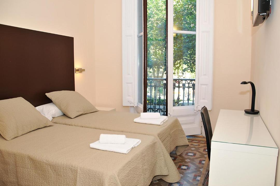 Center Gran Via Hotel Barcelona Exterior photo
